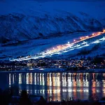 Arctic Retreat - Lovely Next To Amazing Nature Lägenhet *