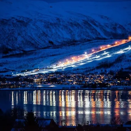 Arctic Retreat - Lovely Next To Amazing Nature Apartment *